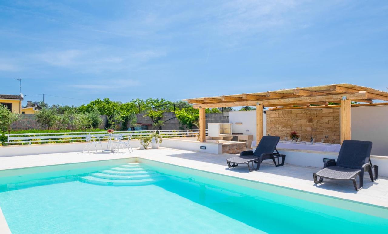 Dependance Specchia With Pool Apartman Kültér fotó