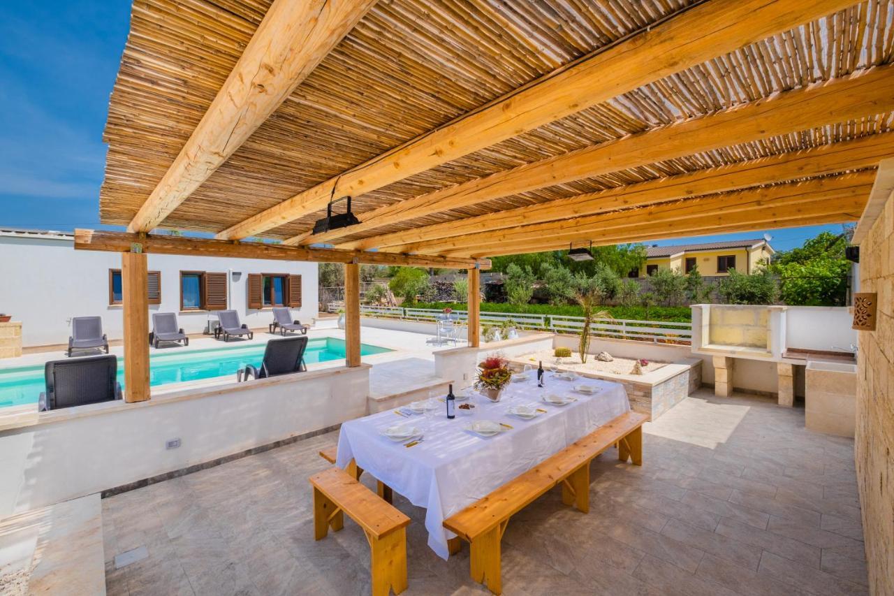 Dependance Specchia With Pool Apartman Kültér fotó