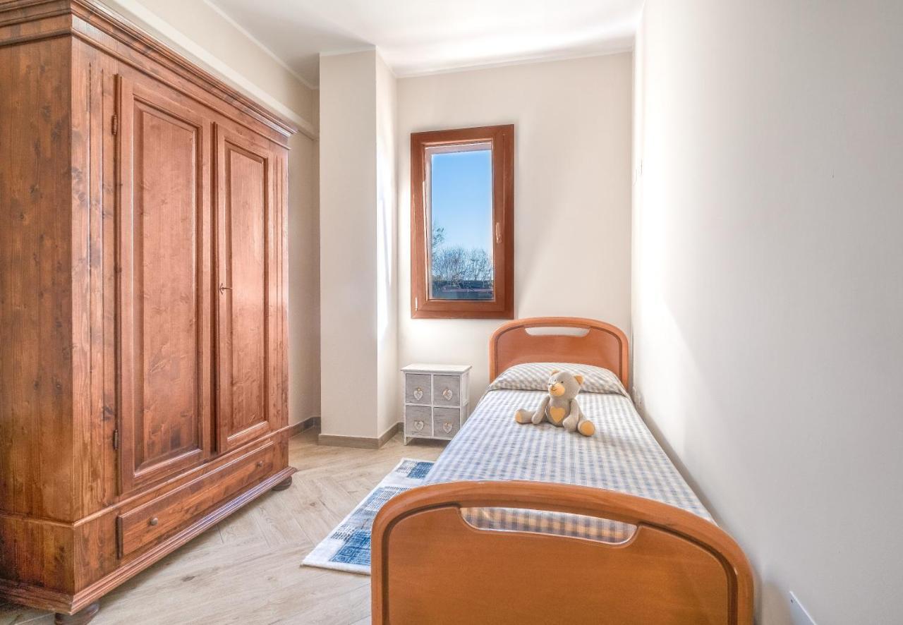 Dependance Specchia With Pool Apartman Kültér fotó